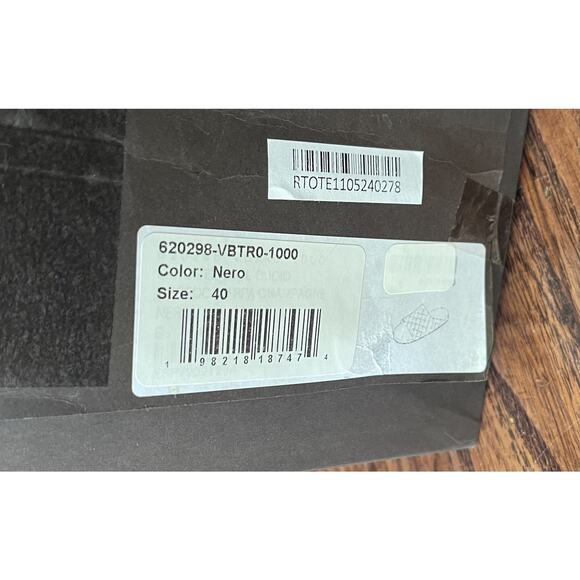 $1,195 NIB Bottega Black Veneta Weave Cassette Leather Sandals Size 40(7) main image 8